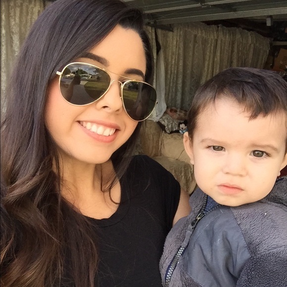 Meet your Posher, Amanda