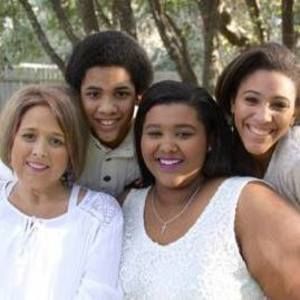 Meet your Posher, Devin