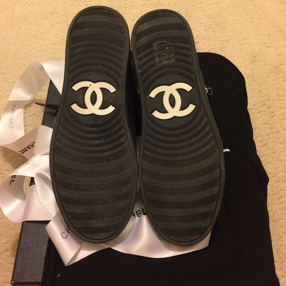 LAST DAY!!!!!! Authentic Chanel sneakers - Picture 5 of 5