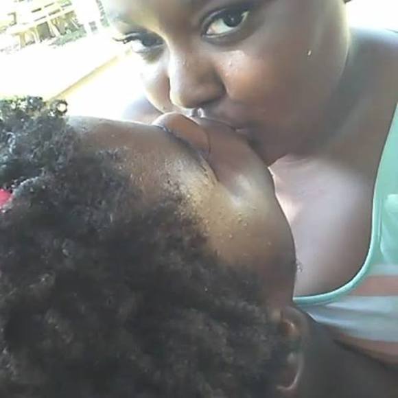 Meet your Posher, Shavaria - Picture 1 of 1