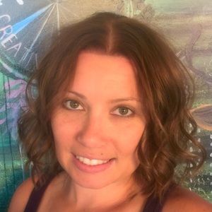 Meet your Posher, Monika