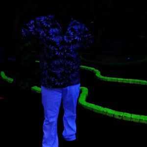 Meet your Posher, Reyes