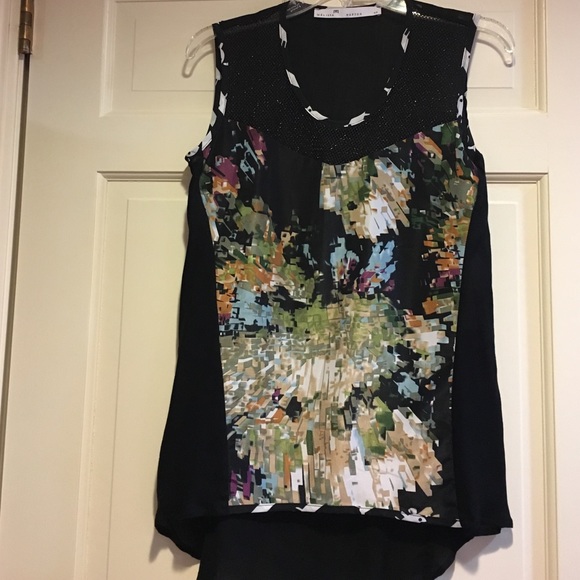 Sleeveless shiny top