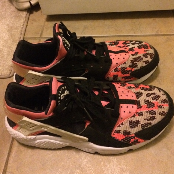 Mens Nike huaraches