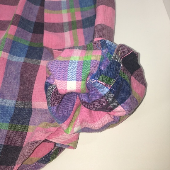 Plaid button down! Perfect for fall. - Picture 6 of 6