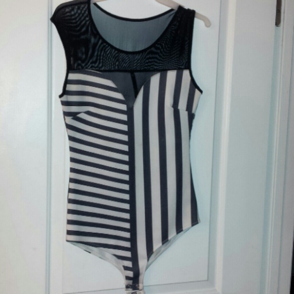 Onsie/ body suit