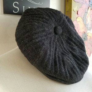 Grey wool hat, made in Italy