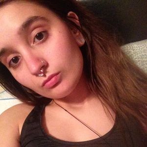 Meet your Posher, Mollie