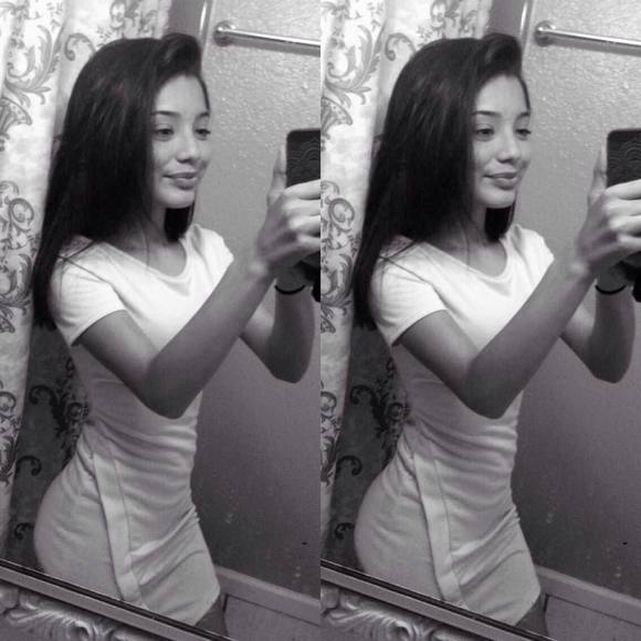 Meet your Posher, Edith - Picture 1 of 1