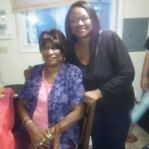 Meet your Posher, Renee