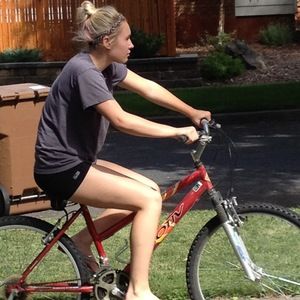 Meet your Posher, Samantha