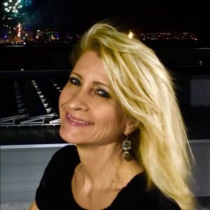 Meet your Posher, Karen