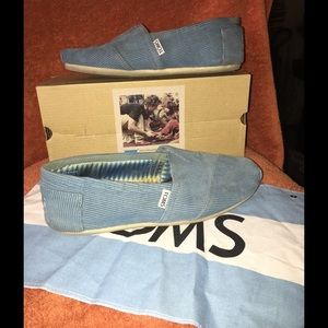 Teal corduroy Toms