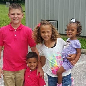 Meet your Posher, Tabitha