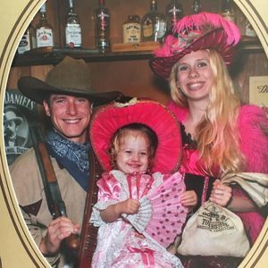 Meet your Posher, Cora