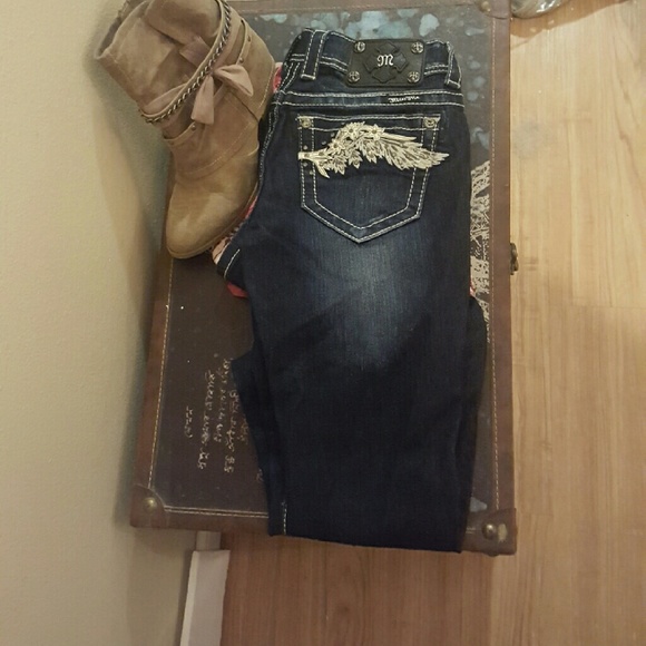 Super cute miss me jeans - Picture 3 of 4