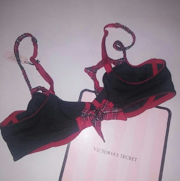 Victoria Secret Bra - Picture 4 of 6