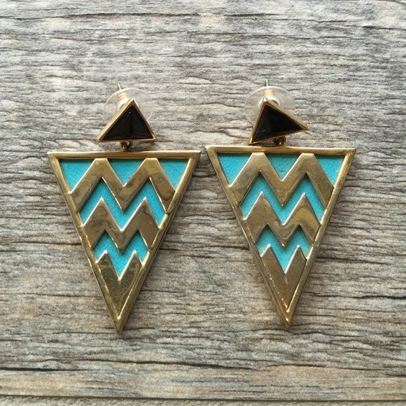 House of Harlow 1960 Triangular Earrings