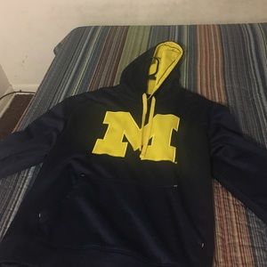 Michigan jacket blue An yellow