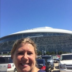 Meet your Posher, Gail