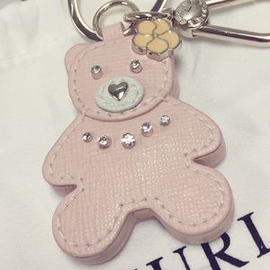 Meet your Posher, Sonata