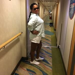 Meet your Posher, Sandra