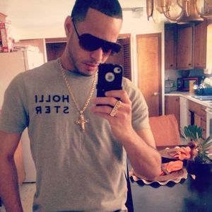 Meet your Posher, Luis