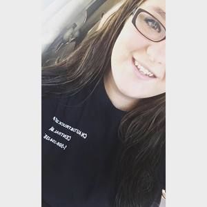 Meet your Posher, Kelsey