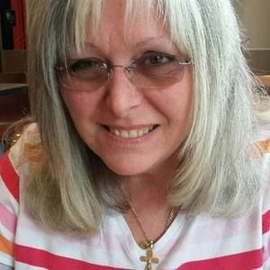 Meet your Posher, Janine