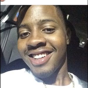 Meet your Posher, Cameron