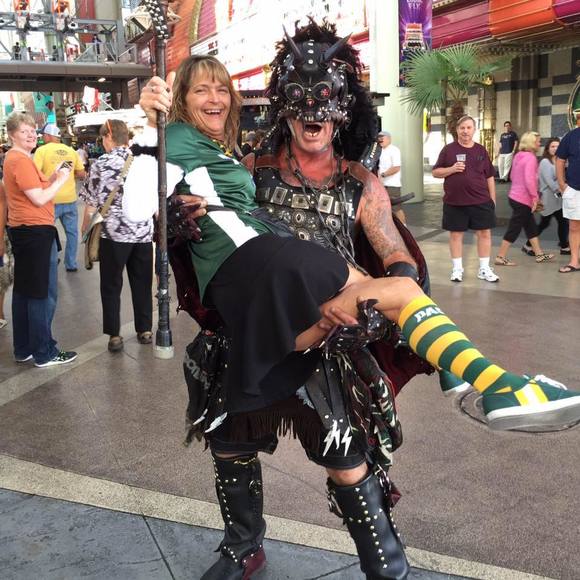 Meet your Posher, Christine - Picture 1 of 1