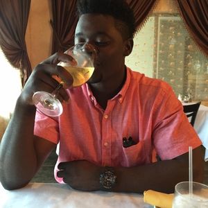 Meet your Posher, Kenly