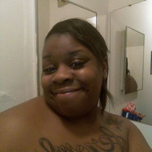 Meet your Posher, Monica