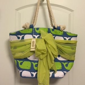 Tote bag NWT Adorable whales Excellent condition.