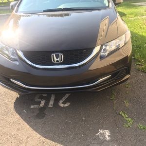 Meet your Posher, Vanicha