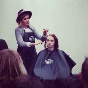 Meet your Posher, Kelli