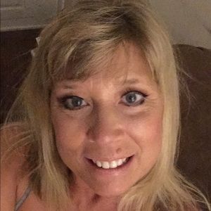 Meet your Posher, Shari