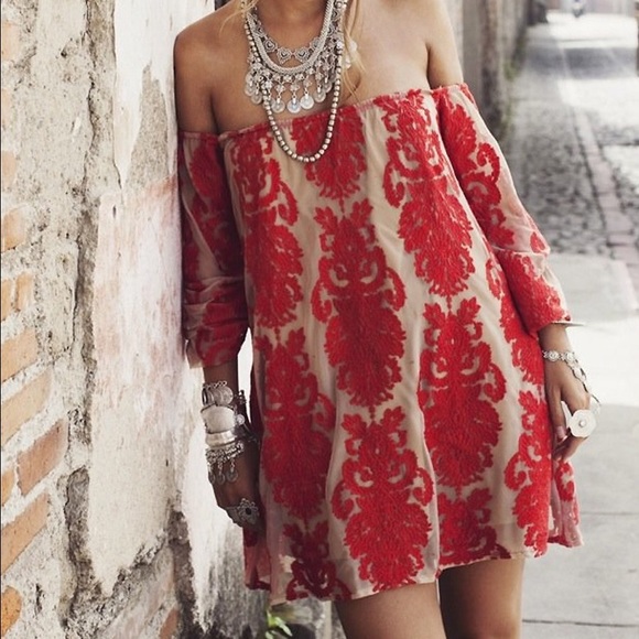 ISO FLL PRECIOSO DRESS SIZE S