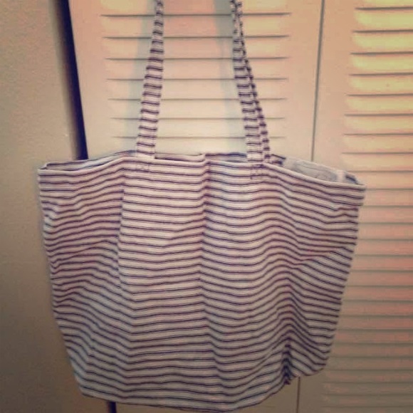 Striped tote bag