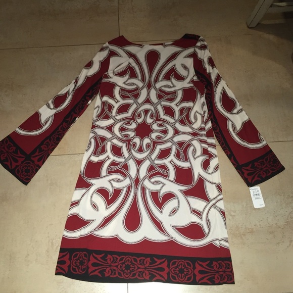 Nicole Miller shift dress with bell sleeves