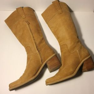 //NINE WEST// Suede Leather Weller Boot