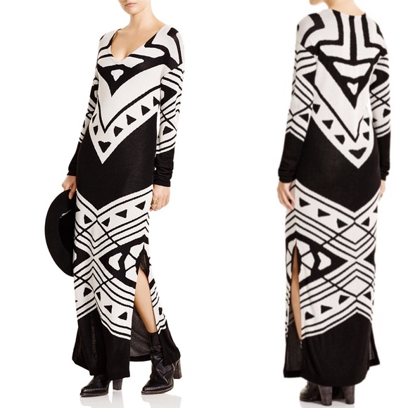 Free People Dresses & Skirts - Free People tribal sweater maxi dress