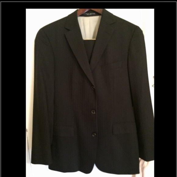 💥FINAL SALE💥Hugo Boss Suit (LIKE NEW)