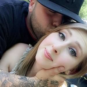 Meet your Posher, Danika