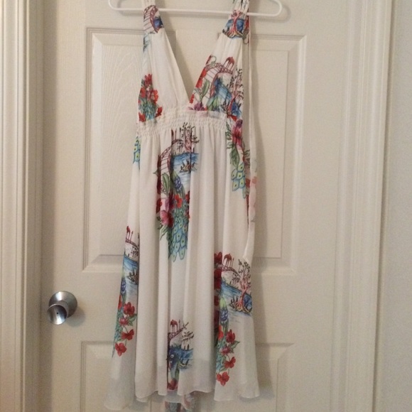 Beautiful dress!