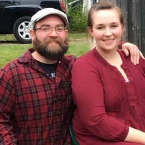 Meet your Posher, Loni