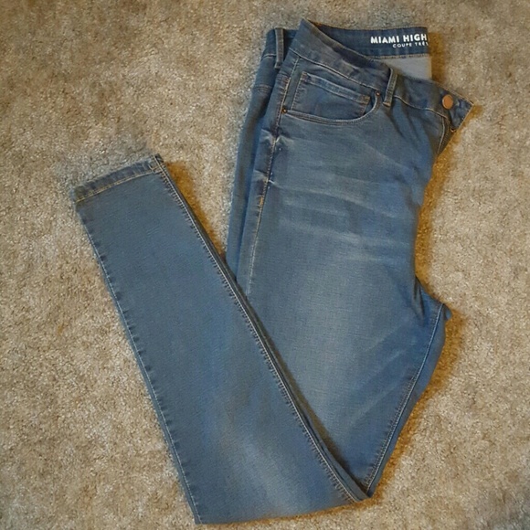 High waist denim