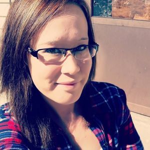 Meet your Posher, Lakin