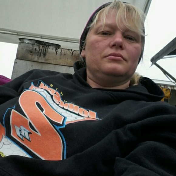 Meet your Posher, Nancy - Picture 1 of 1