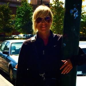 Meet your Posher, Polly